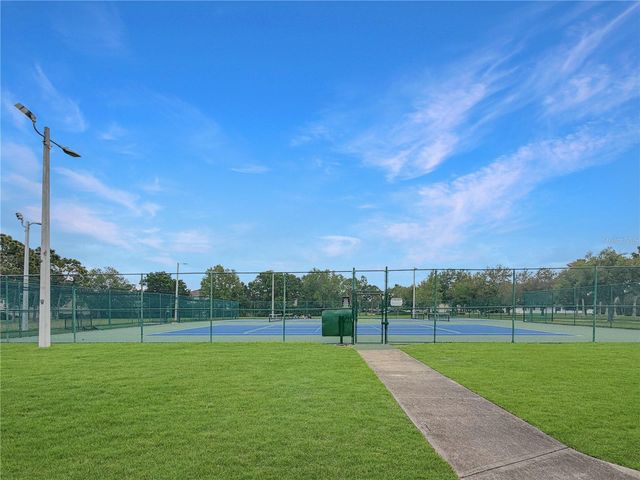 12425 FAIRLAWN DRIVE, Riverview, FL 33579