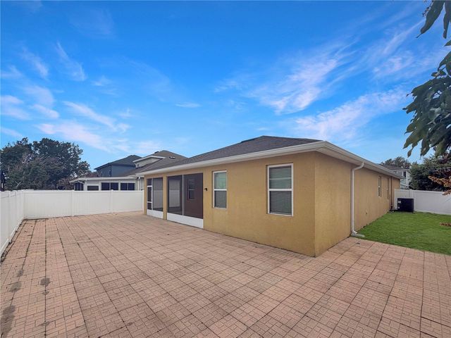 12425 FAIRLAWN DRIVE, Riverview, FL 33579