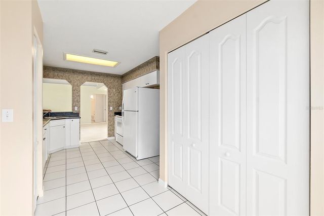 10 EASTWOOD DRIVE, Palm Coast, FL 32164