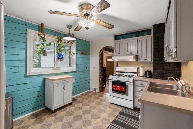 3731 2nd Street NE, Columbia Heights, MN 55421