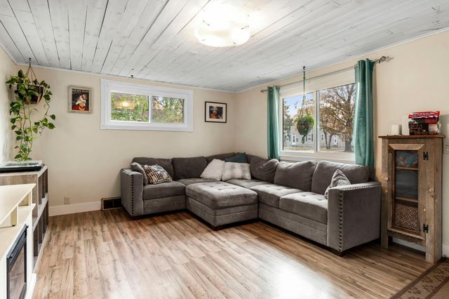 3731 2nd Street NE, Columbia Heights, MN 55421