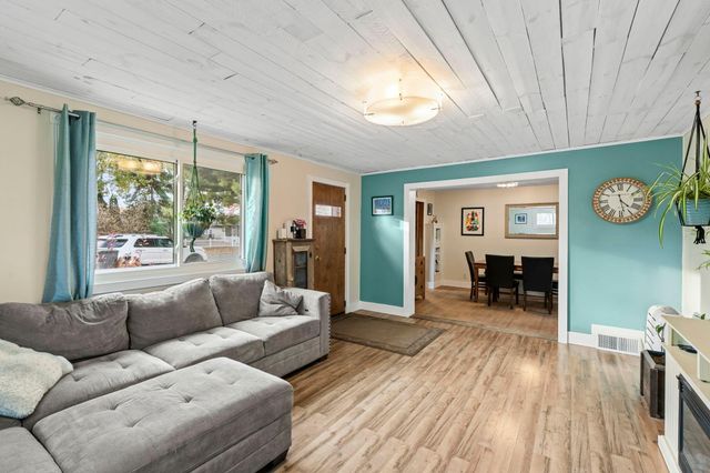 3731 2nd Street NE, Columbia Heights, MN 55421