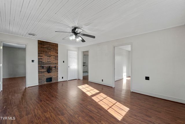 300 Opie Arnold Road, Limestone, TN 37681