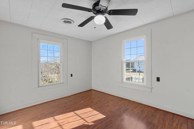 300 Opie Arnold Road, Limestone, TN 37681