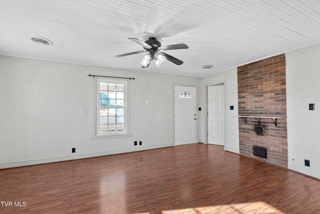 300 Opie Arnold Road, Limestone, TN 37681