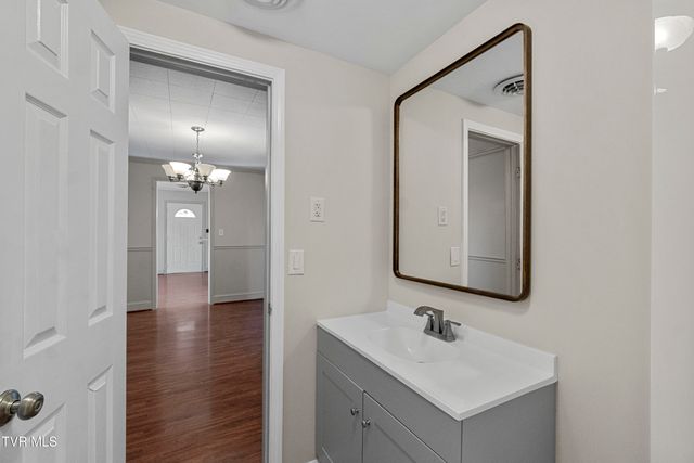 300 Opie Arnold Road, Limestone, TN 37681