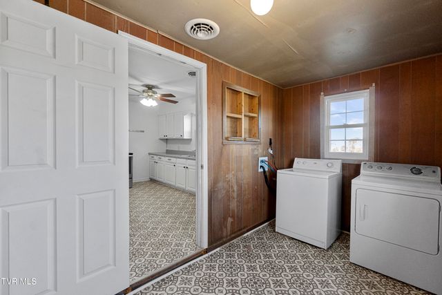 300 Opie Arnold Road, Limestone, TN 37681