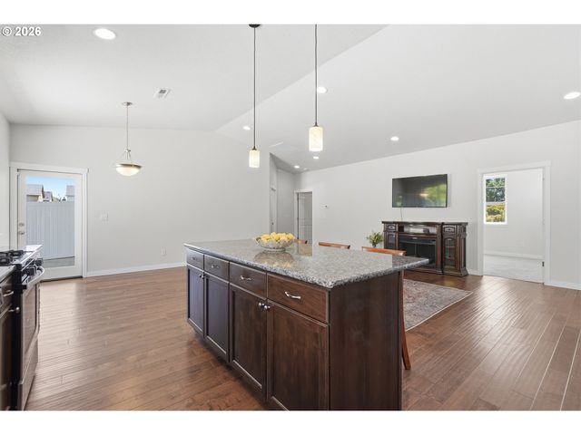 7602 Ne 61ST Way, Vancouver, WA 98662