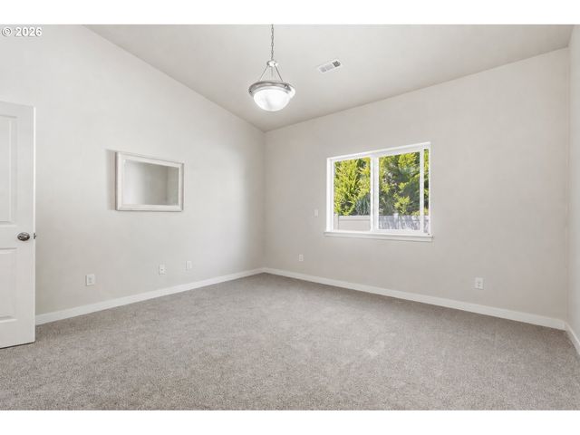 7602 Ne 61ST Way, Vancouver, WA 98662
