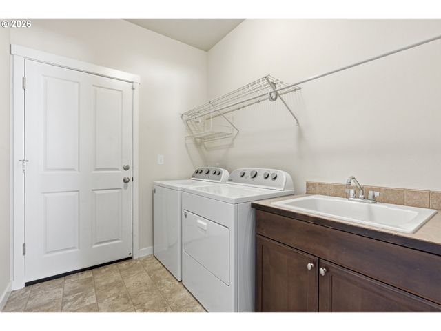 7602 Ne 61ST Way, Vancouver, WA 98662