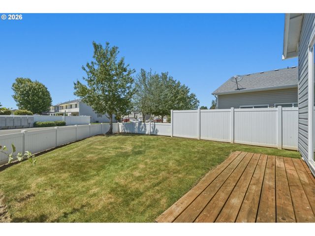 7602 Ne 61ST Way, Vancouver, WA 98662