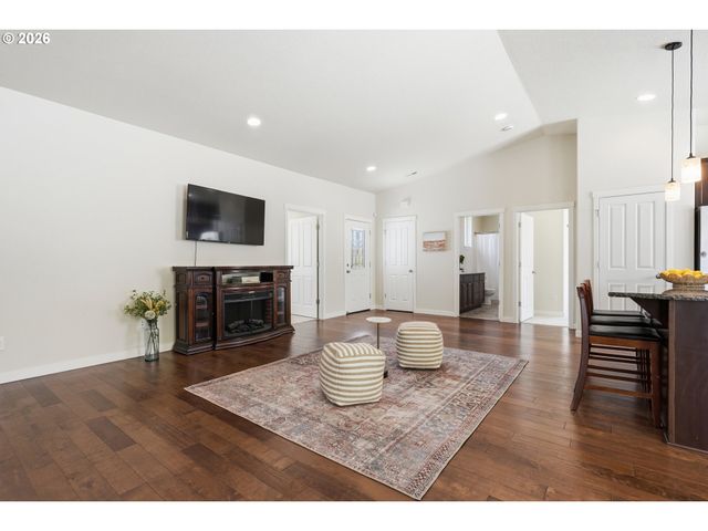 7602 Ne 61ST Way, Vancouver, WA 98662