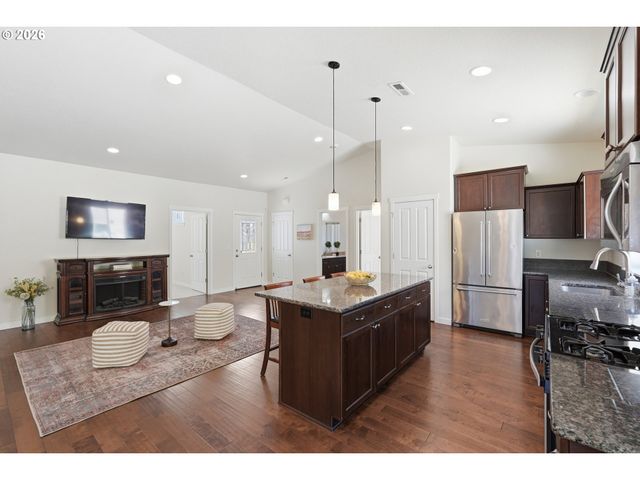 7602 Ne 61ST Way, Vancouver, WA 98662