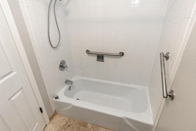 2806 Downing Way, 37, Columbus, OH 43221