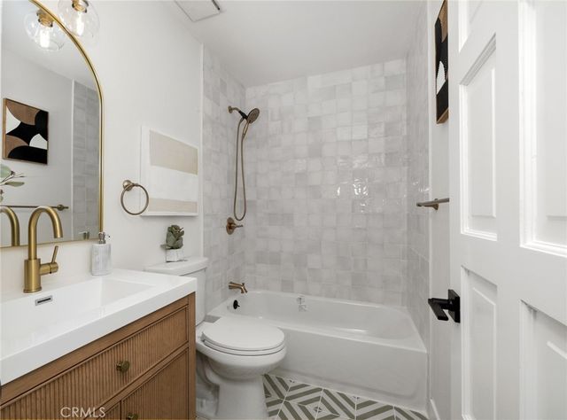 69745 Encanto Court, Rancho Mirage, CA 92270