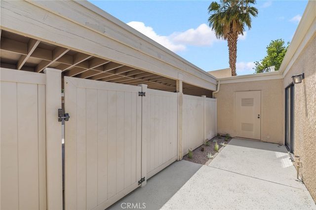 69745 Encanto Court, Rancho Mirage, CA 92270