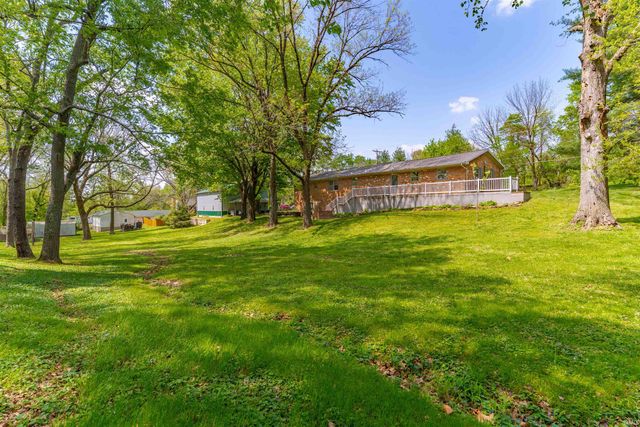 1220 Schenk Road, Evansville, IN 47720