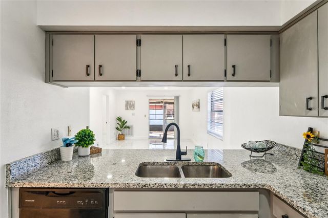 6324 BONNIE BAY CIRCLE N, Pinellas Park, FL 33781