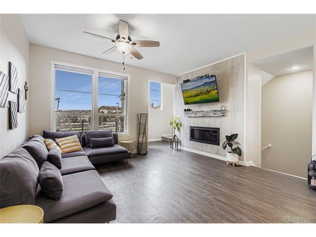 1610 Castle Creek Cir, Castle Rock, CO 80104