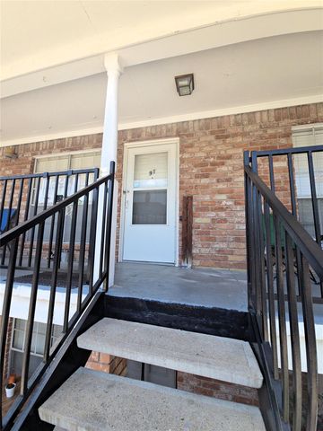 14333 Memorial Drive 91, Houston, TX 77079