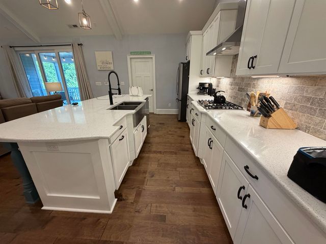 725 Bermuda Walk, Sunset Beach, NC 28468