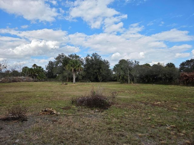 19833 NW 280th Street, Okeechobee, FL 34972