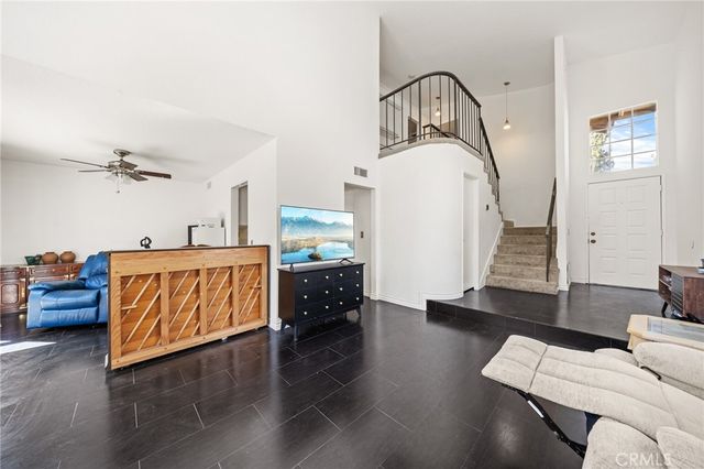 14311 Hillcrest Dr, Fontana, CA 92337