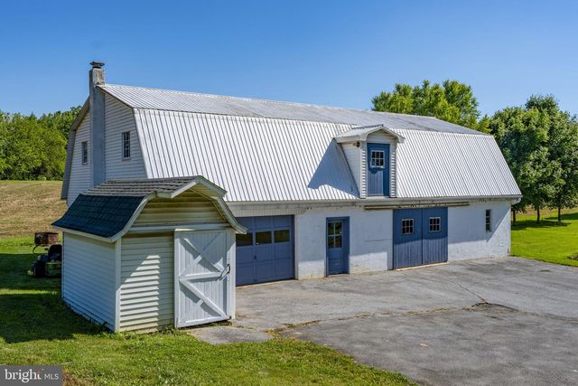 131 PINETOWN RD, Leola, PA 17540