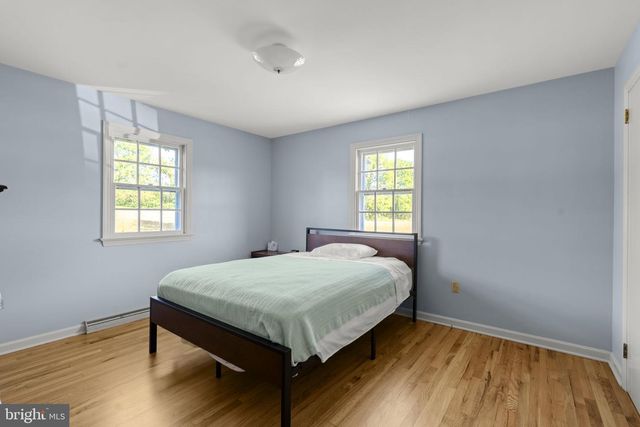 131 PINETOWN RD, Leola, PA 17540