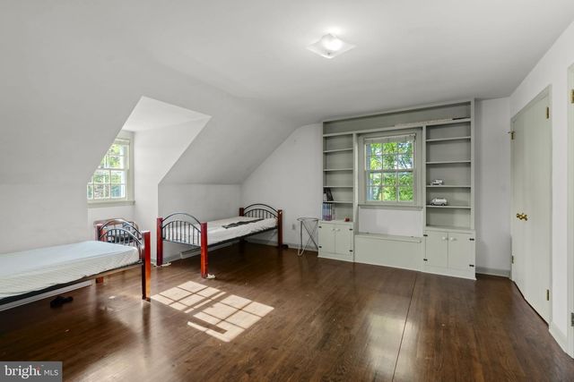131 PINETOWN RD, Leola, PA 17540