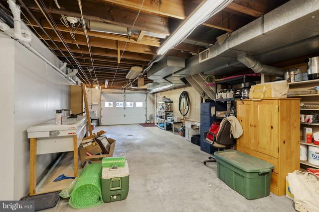 131 PINETOWN RD, Leola, PA 17540
