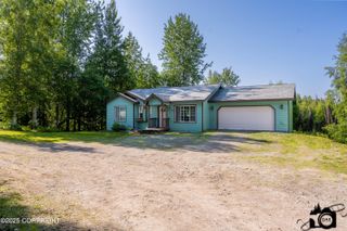17201 W Lighthouse Drive, Big Lake, AK 99652
