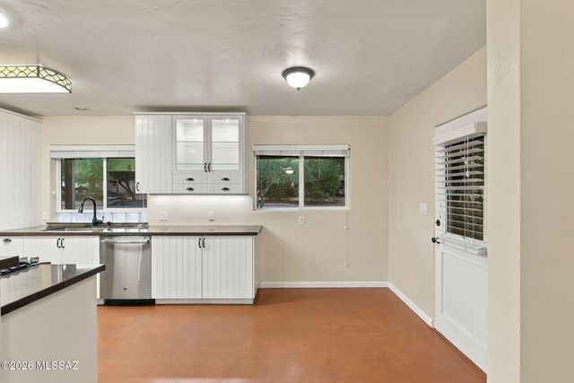 223 N Norton Avenue, Tucson, AZ 85719