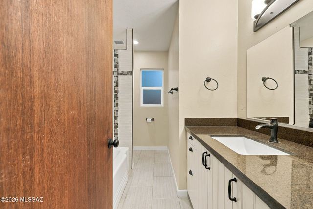 223 N Norton Avenue, Tucson, AZ 85719