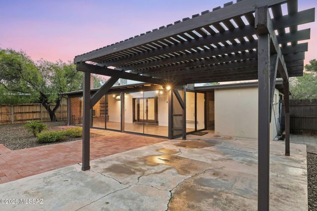 223 N Norton Avenue, Tucson, AZ 85719