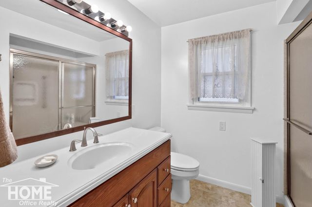 825 N State Road, Caledonia Twp, MI 48867