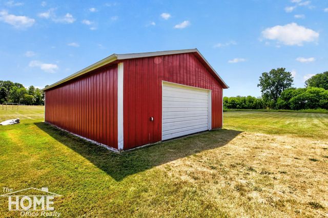 825 N State Road, Caledonia Twp, MI 48867