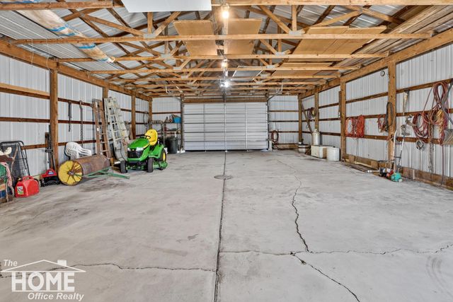 825 N State Road, Caledonia Twp, MI 48867