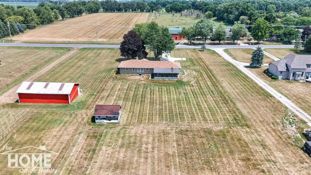 825 N State Road, Caledonia Twp, MI 48867