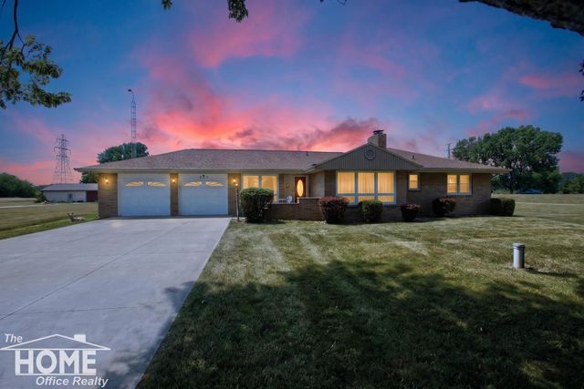 825 N State Road, Caledonia Twp, MI 48867