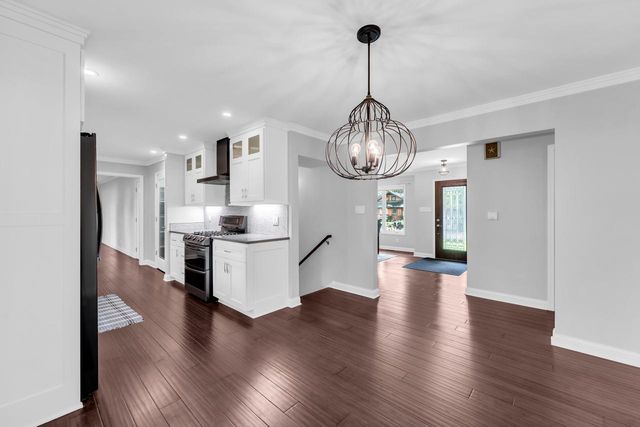 216 E Elm STREET, Silver Lake, WI 53170