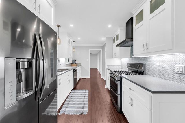 216 E Elm STREET, Silver Lake, WI 53170
