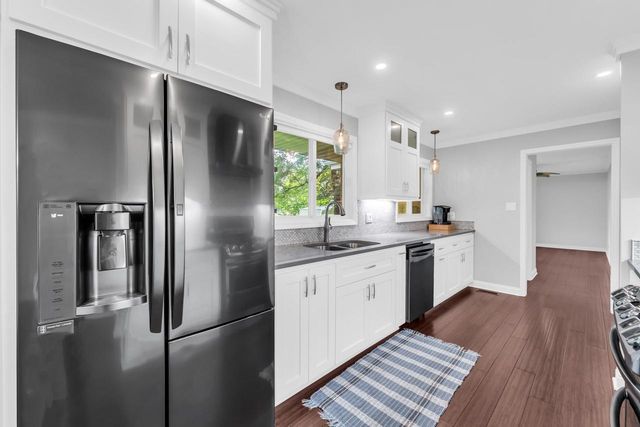 216 E Elm STREET, Silver Lake, WI 53170