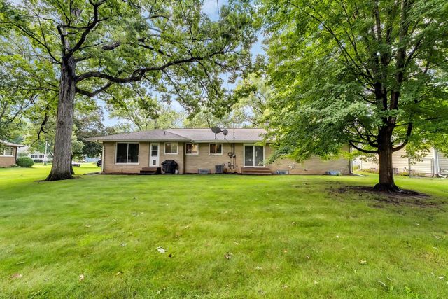 216 E Elm STREET, Silver Lake, WI 53170