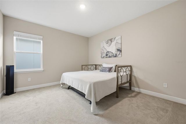 5074 BREEZY ACRES STREET, Winter Garden, FL 34787