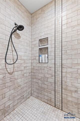 5821 REGAL CT, Rapid City, SD 57702
