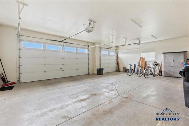 5821 REGAL CT, Rapid City, SD 57702