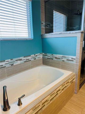 7225 Lake Serenity Dr, Corpus Christi, TX 78414