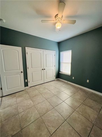 7225 Lake Serenity Dr, Corpus Christi, TX 78414