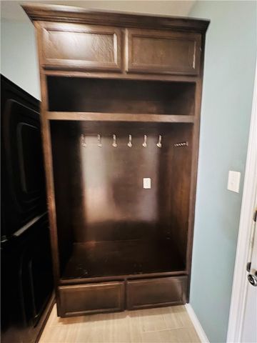 7225 Lake Serenity Dr, Corpus Christi, TX 78414